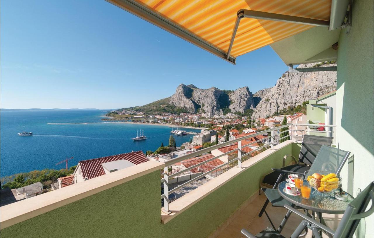 Nice Apartment In Omis With House Sea View Kültér fotó