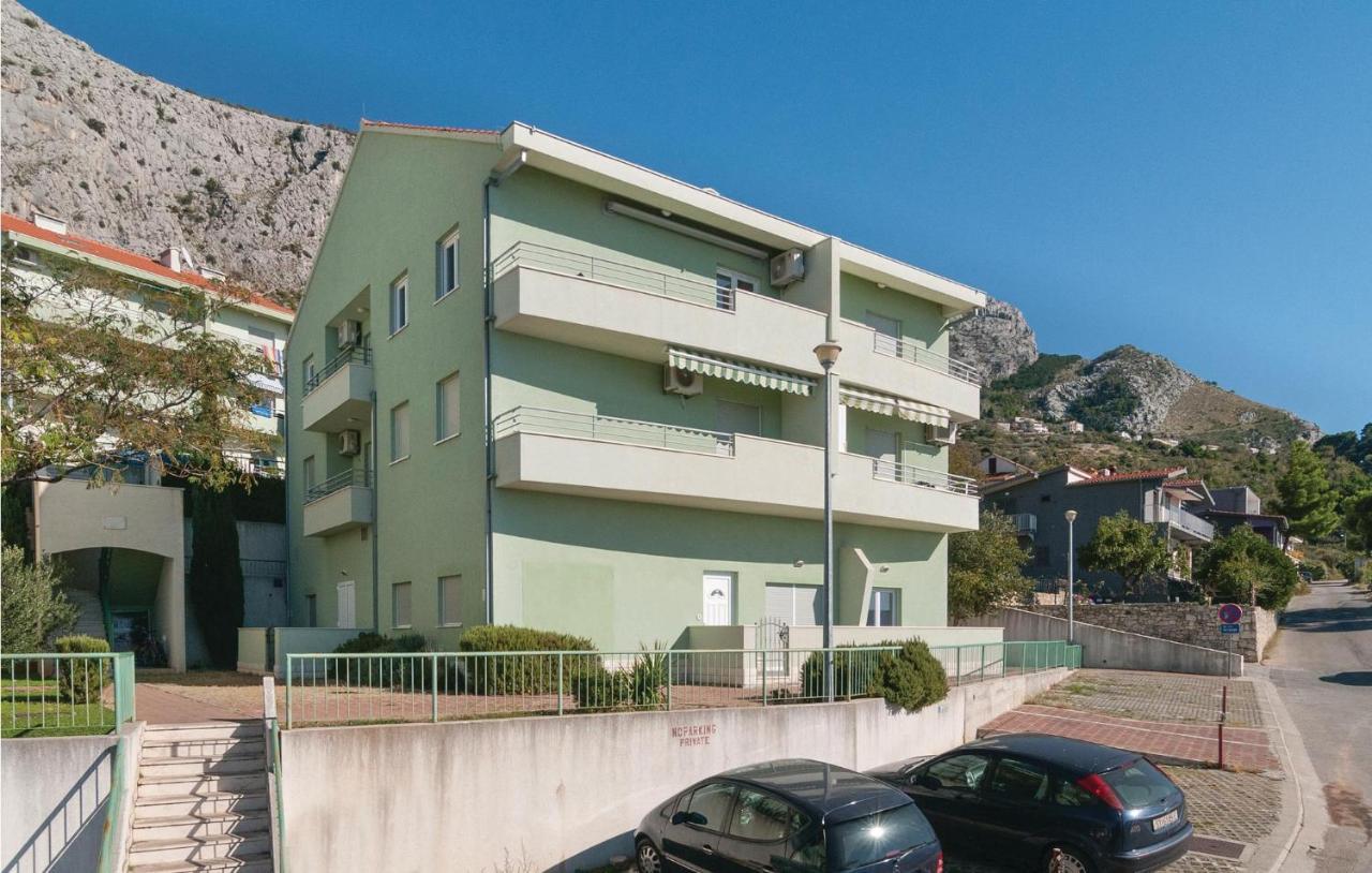 Nice Apartment In Omis With House Sea View Kültér fotó