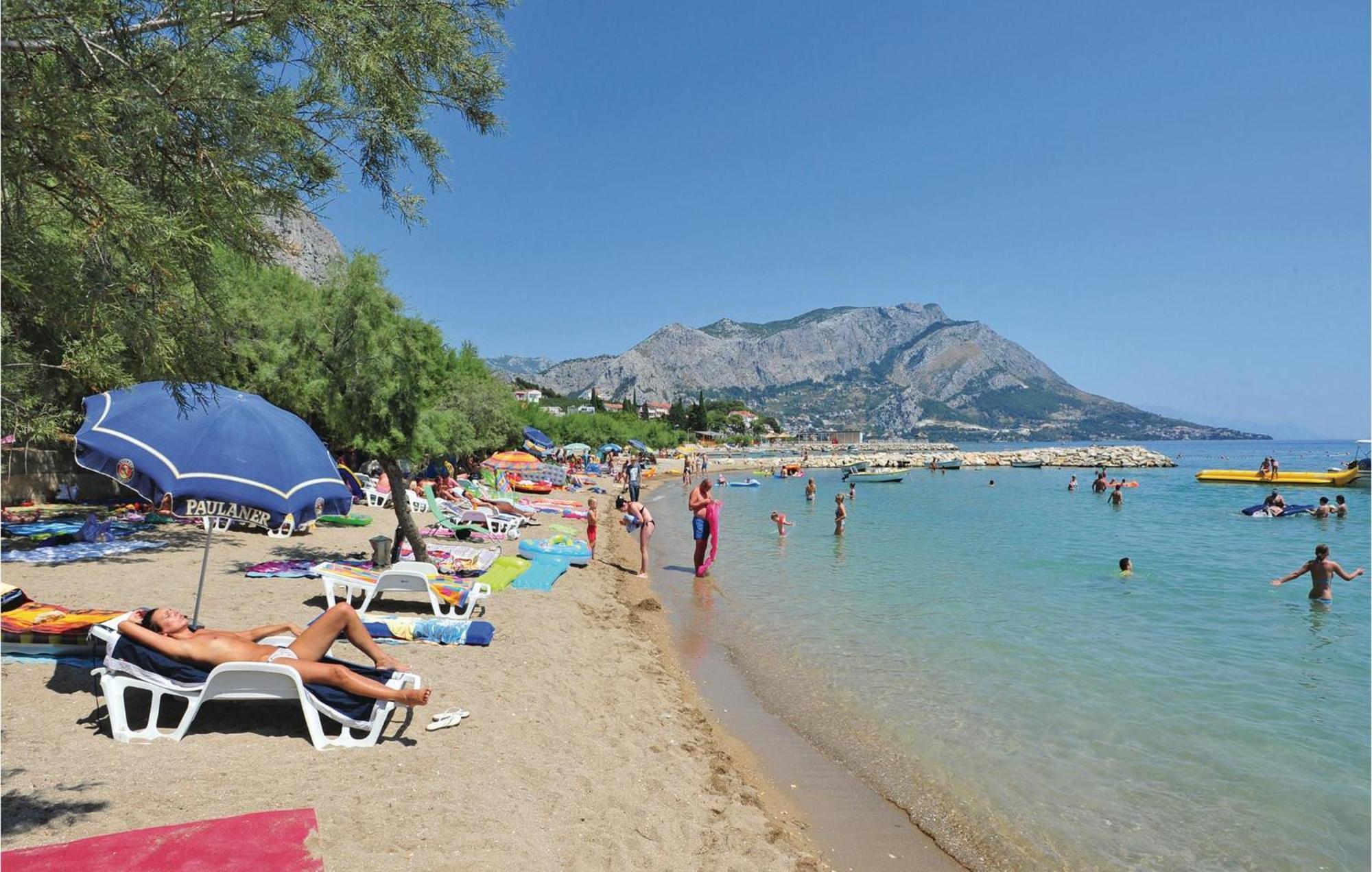 Nice Apartment In Omis With House Sea View Kültér fotó